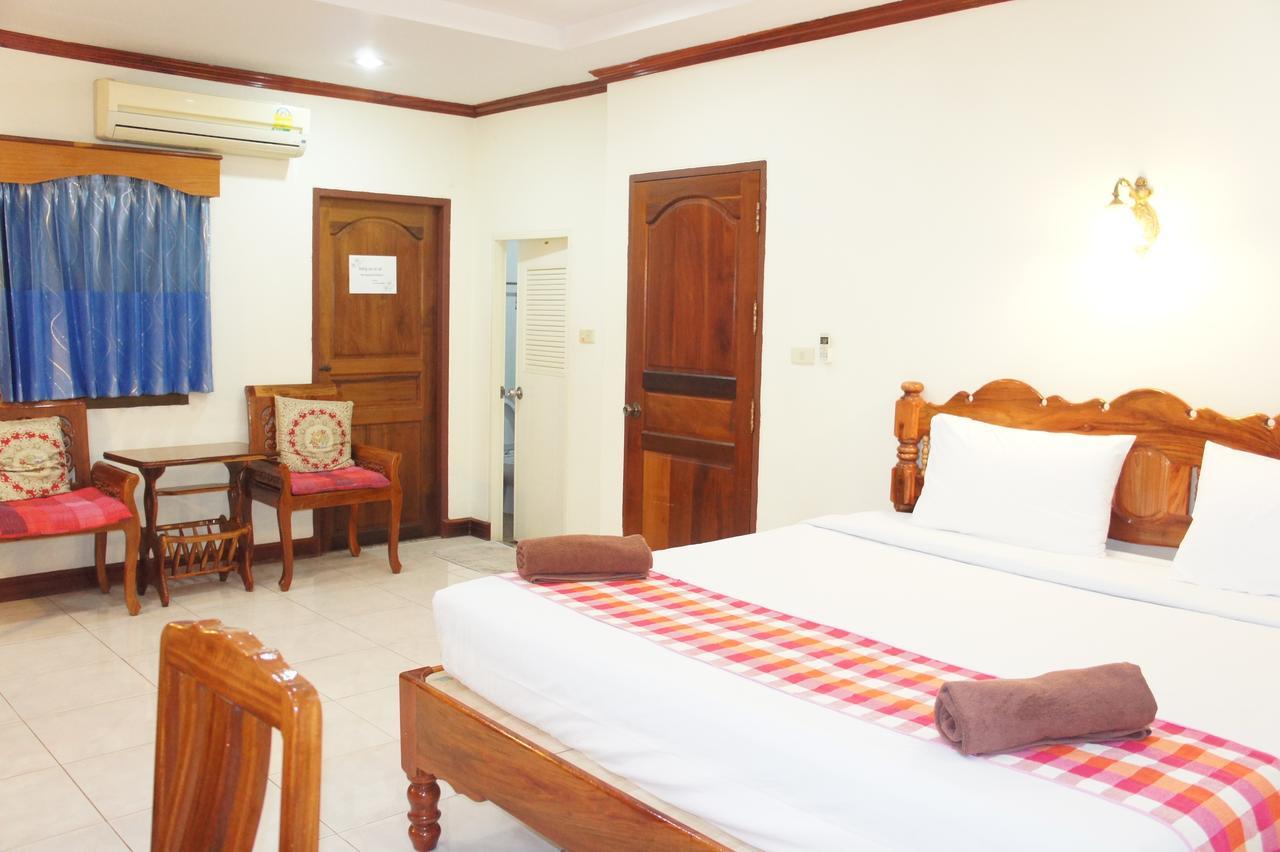 Sp Residence Nakhon Phanom Extérieur photo