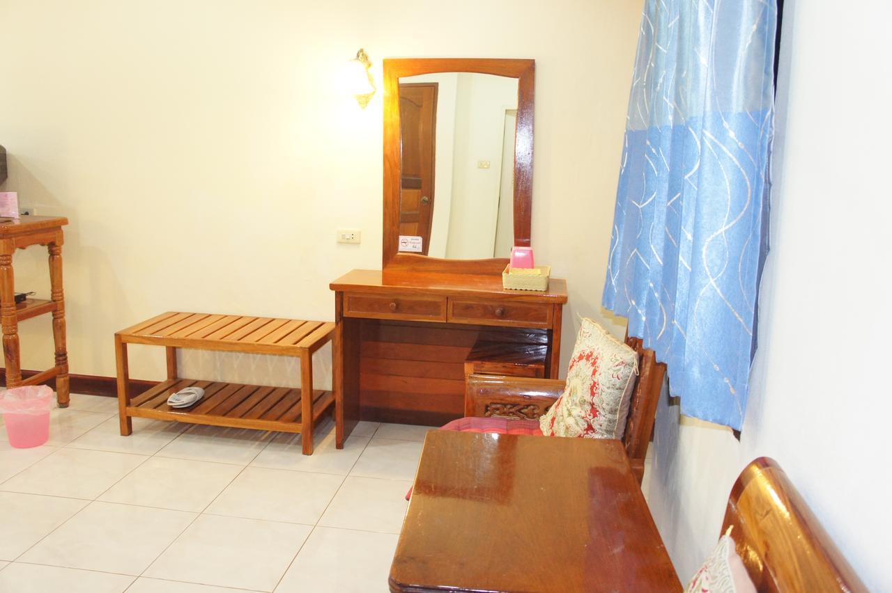 Sp Residence Nakhon Phanom Extérieur photo